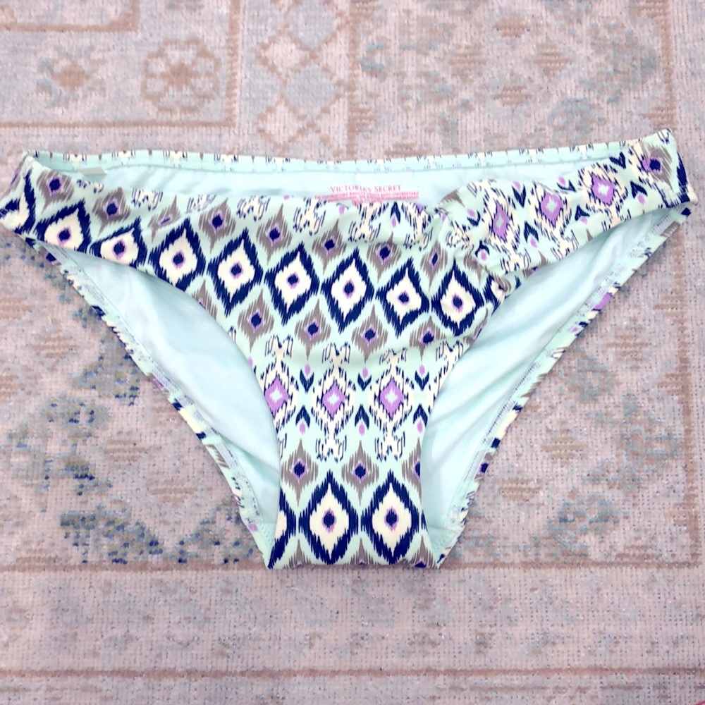 Victoria’s Secret bikini bottoms